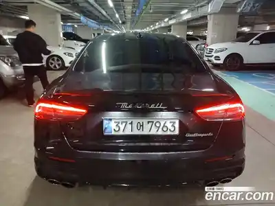 Maserati Quattroporte 2014 3.0 гидро в Москве № 1625460, миниатюра 2