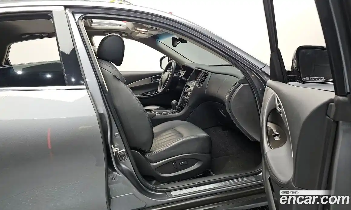 Infiniti QX50 2015 3.7 гидро в Москве № 1625685, фото 11