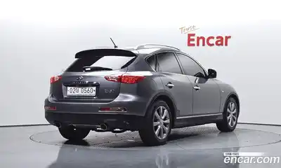 Infiniti QX50 2015 3.7 гидро в Москве № 1625685, миниатюра 2