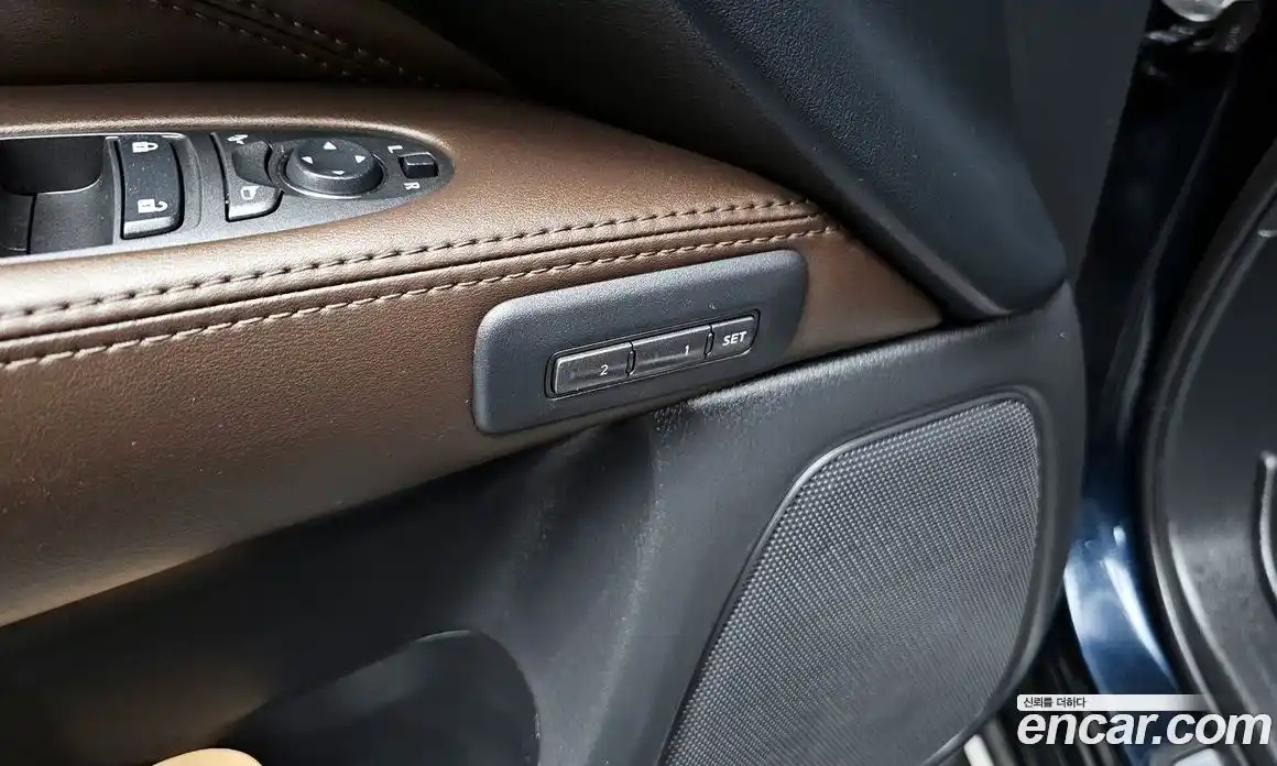Infiniti QX60 2015 3.5 гидро в Москве № 1625717, фото 17