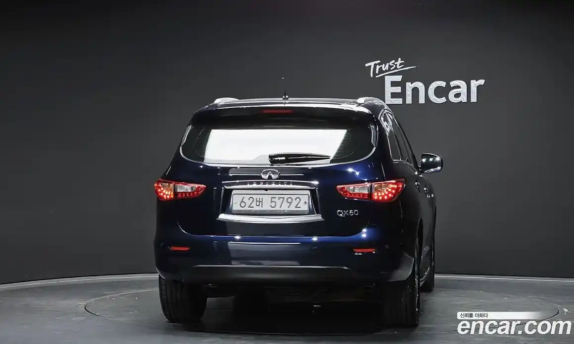 Infiniti QX60 2015 3.5 гидро в Москве № 1625717, фото 4
