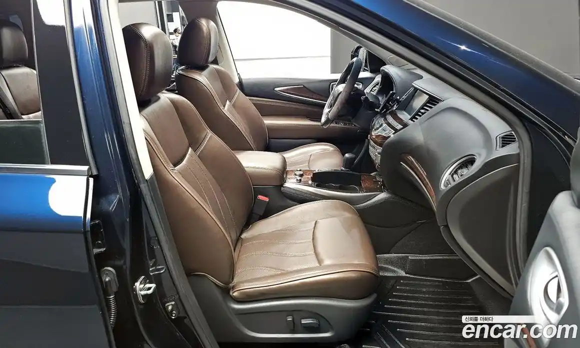 Infiniti QX60 2015 3.5 гидро в Москве № 1625717, фото 10