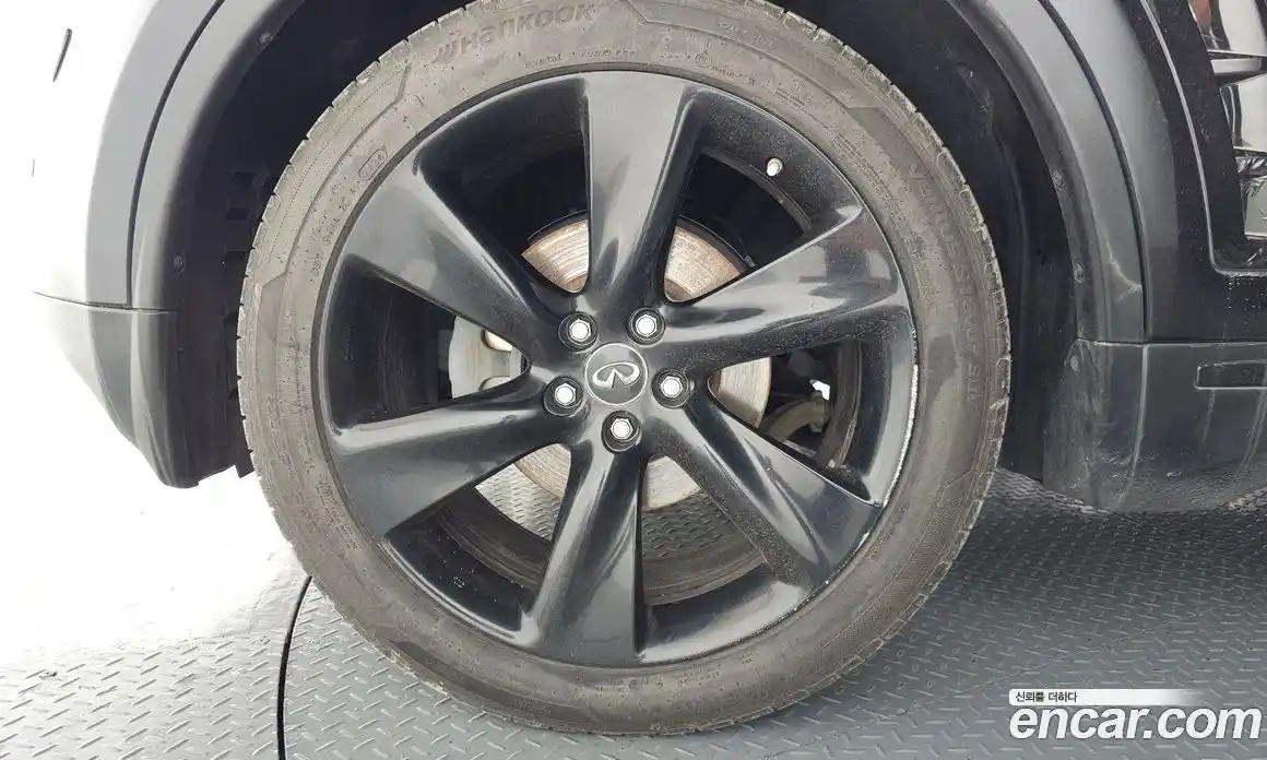 Infiniti QX70 2016 3.7 гидро в Москве № 1625773, фото 5