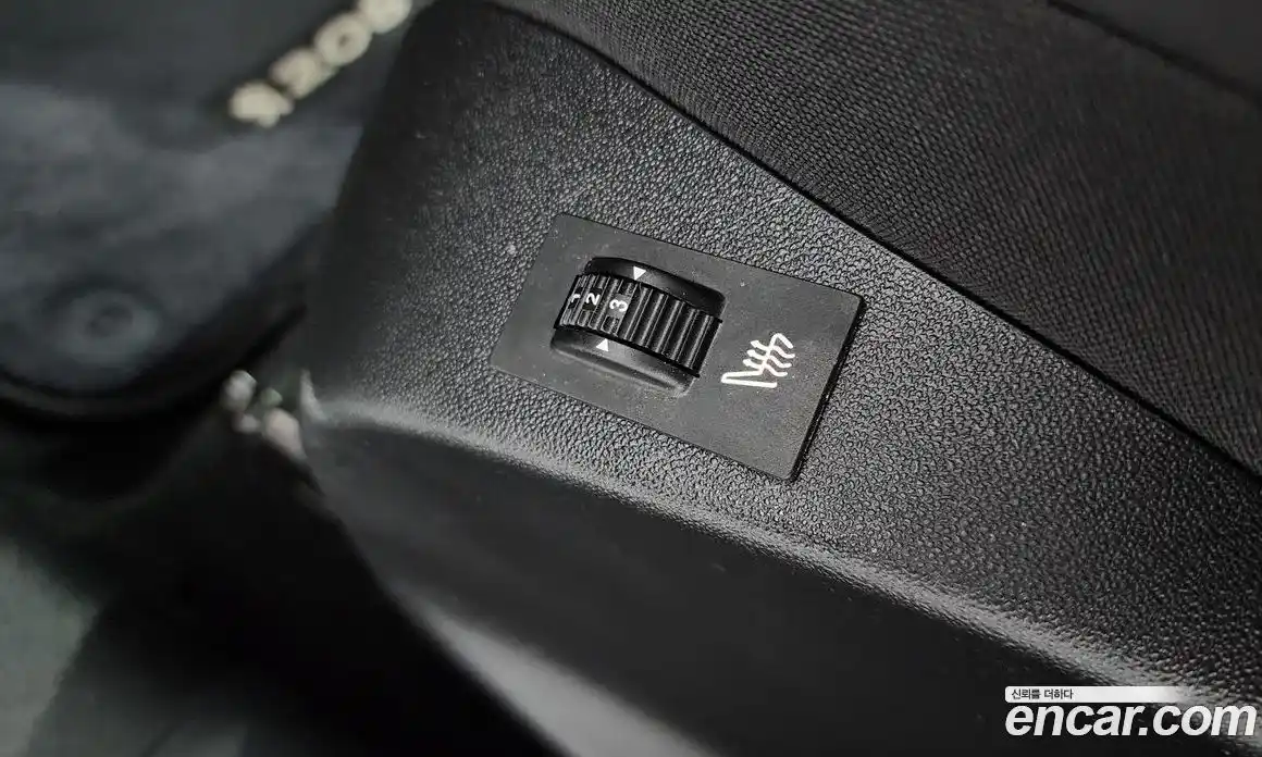 Peugeot 208 2018 1.6 гидро в Москве № 1625825, фото 18