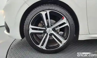 Peugeot 208 2018 1.6 гидро в Москве № 1625825, миниатюра 5