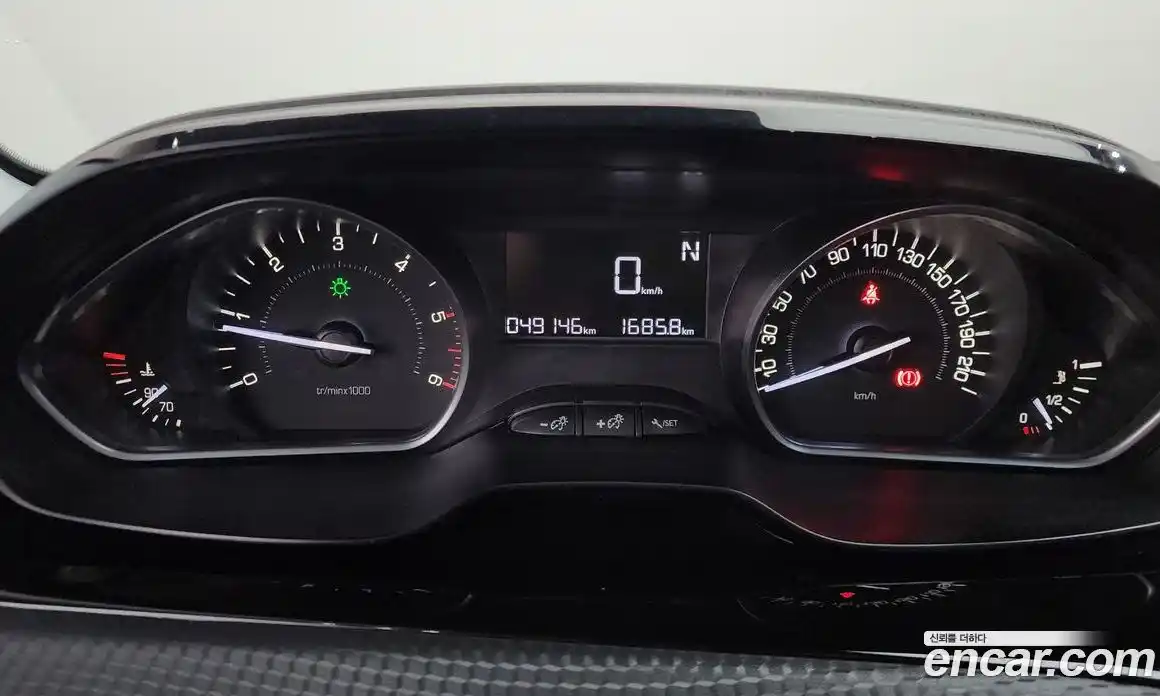 Peugeot 208 2018 1.6 гидро в Москве № 1625825, фото 8