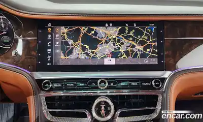 Bentley Flying Spur 2023 4.0 гидро в Москве № 1625948, миниатюра 12