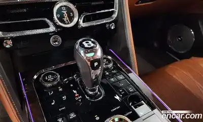 Bentley Flying Spur 2023 4.0 гидро в Москве № 1625948, миниатюра 9