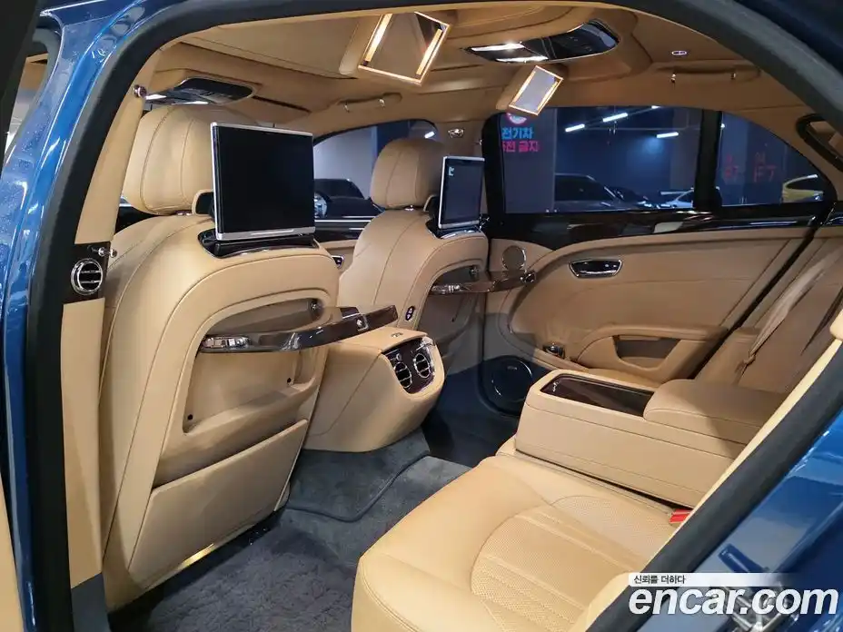 Bentley Mulsanne 2017 6.8 гидро в Москве № 1625997, фото 15