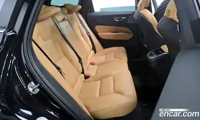 Volvo XC60 2022 2.0 гидро в Москве № 164458, миниатюра 12