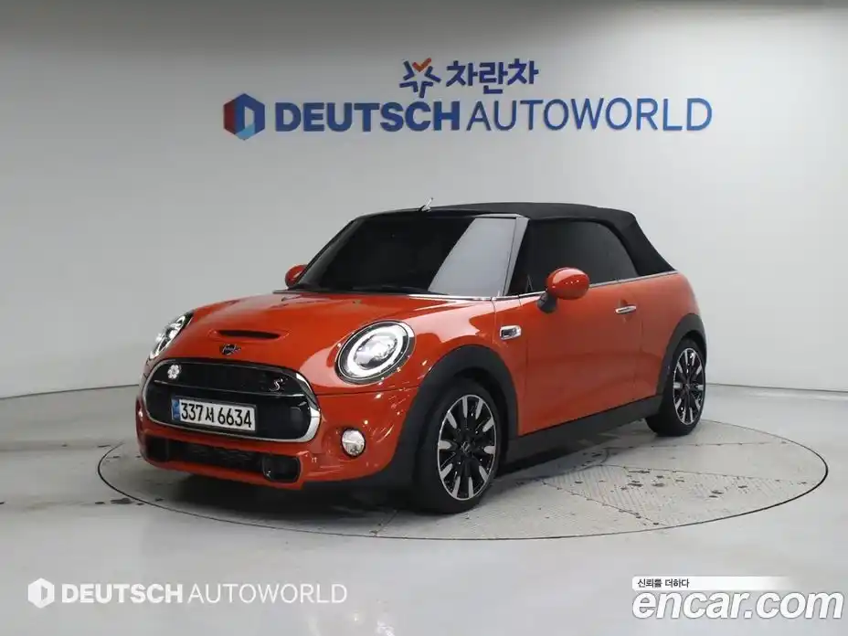 Mini Cooper Convertible 2018 2.0 гидро в Москве № 167459, фото 20