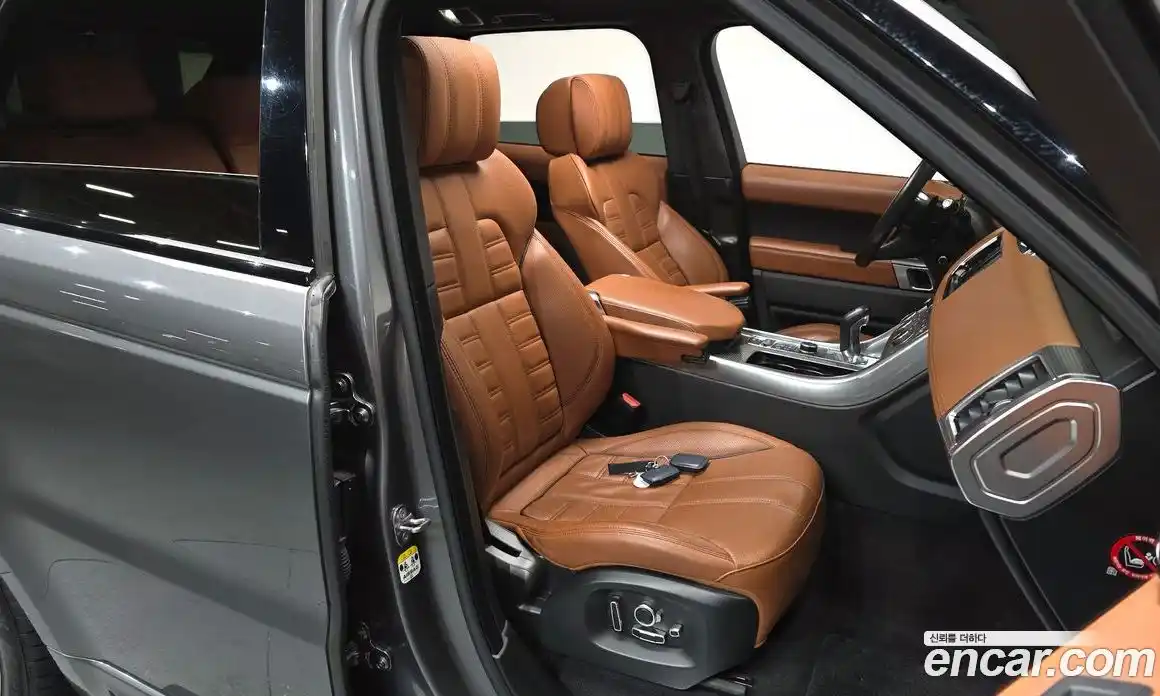 Land Rover Range-Rover Sport 2015 3.0 гидро в Москве № 198154, фото 9