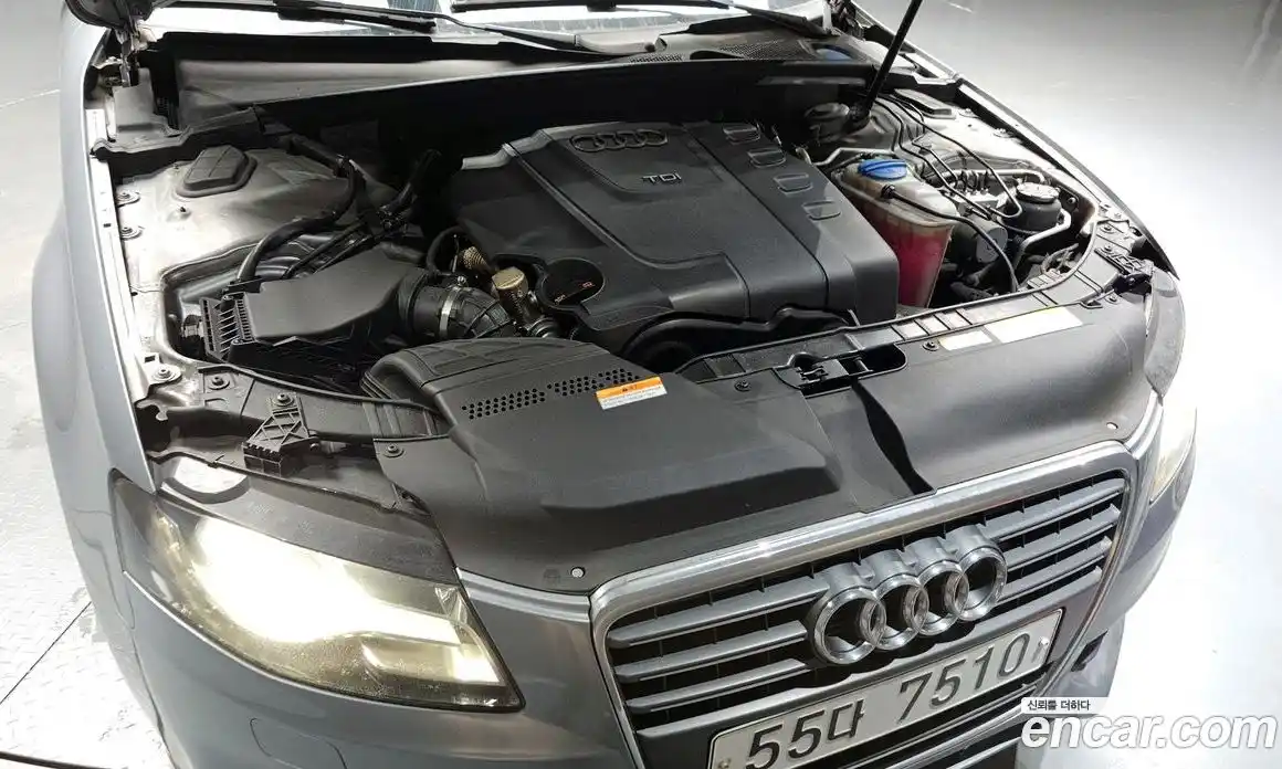 Audi A4 2011 2.0 гидро в Москве № 210592, фото 6