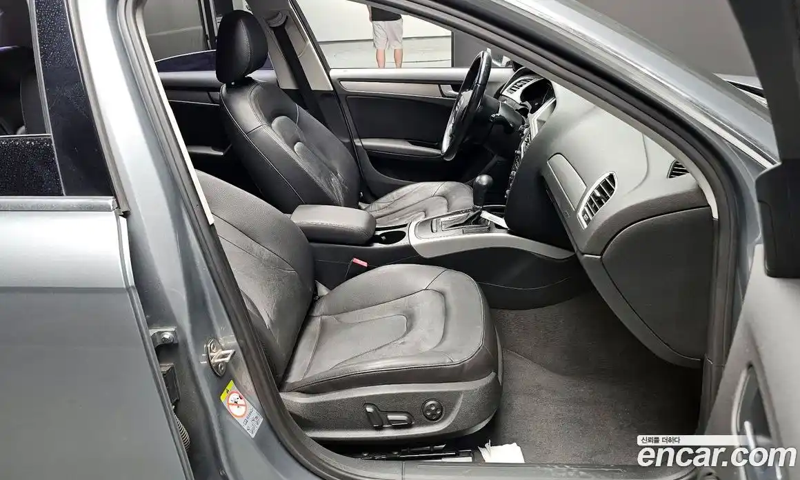 Audi A4 2011 2.0 гидро в Москве № 210592, фото 10
