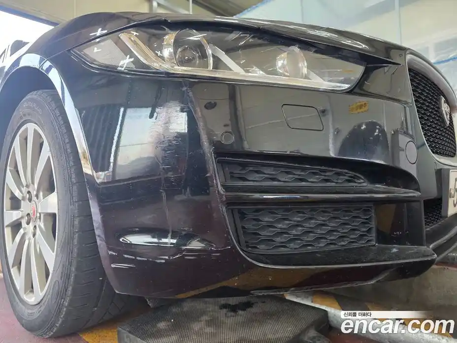 Jaguar XE 2015 2.0 гидро в Москве № 284009, фото 5