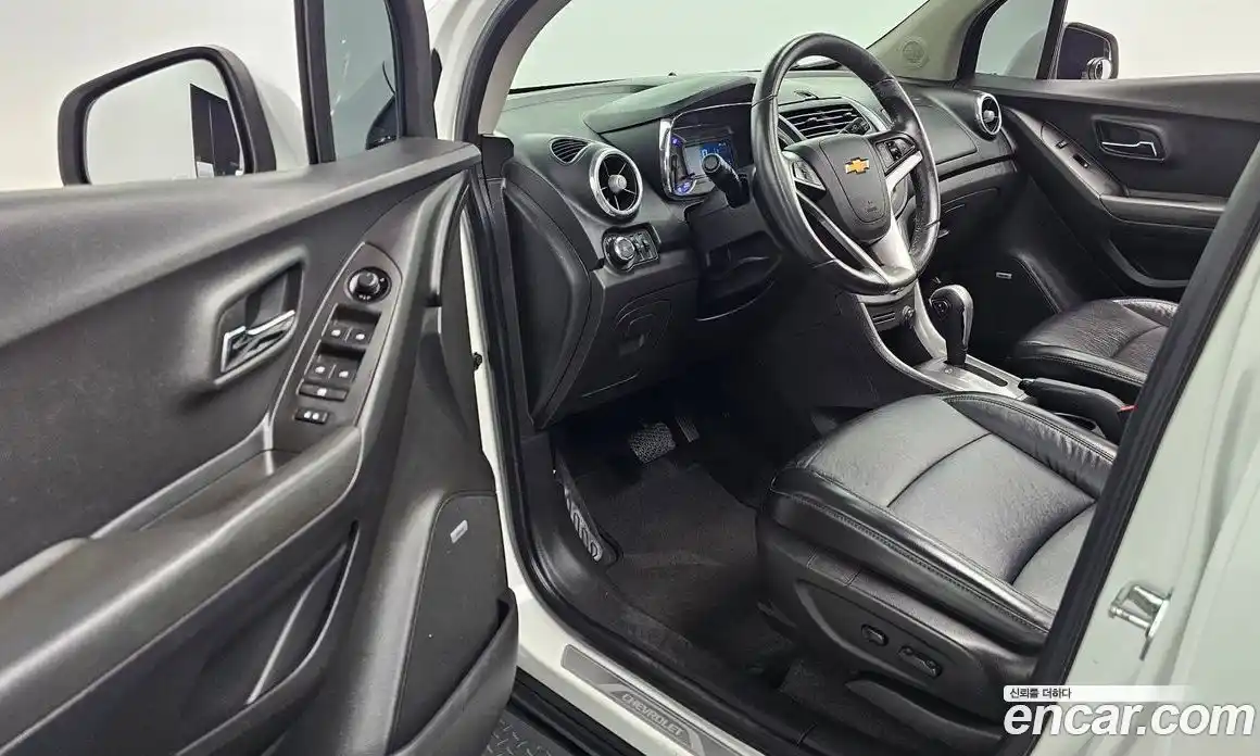 Chevrolet Trax 2014 1.4 гидро в Москве № 39634, фото 11