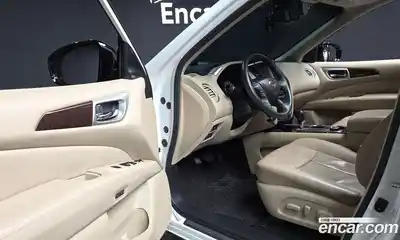 Nissan Pathfinder 2016 3.5 гидро в Москве № 863602, миниатюра 10