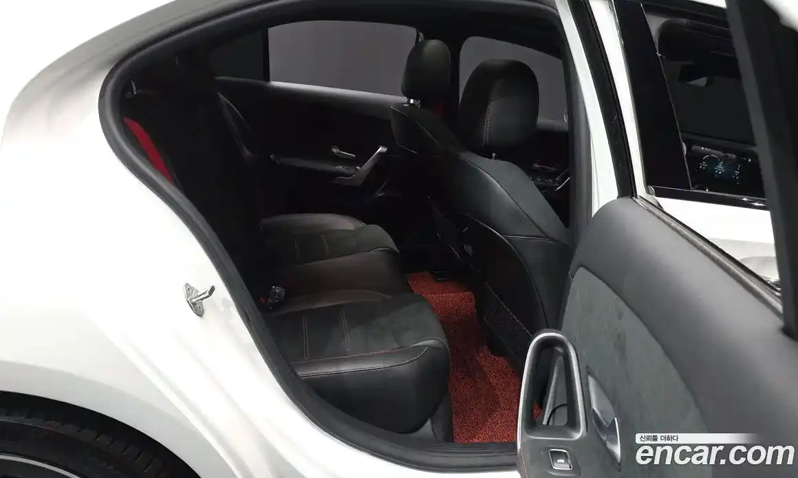Mercedes-Benz A-Class 2022 2.0 гидро в Москве № 1005142, фото 12