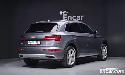 Audi Q5 2020 2.0 гидро в Москве № 1195150, миниатюра 2