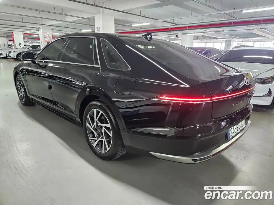 Hyundai Grandeur 2023 2.5 гидро в Москве № 1610528, фото 4