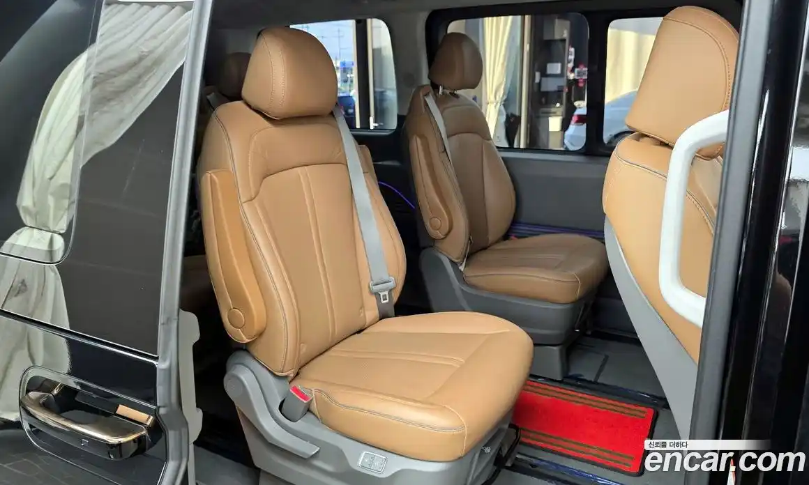 Hyundai Staria 2024 1.6 гидро в Москве № 1610632, фото 12