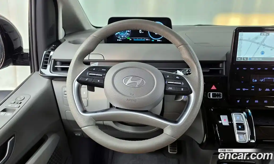 Hyundai Staria 2024 1.6 гидро в Москве № 1610632, фото 13