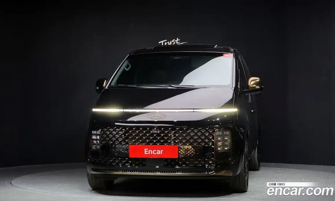 Hyundai Staria 2024 1.6 гидро в Москве № 1610632, фото 3