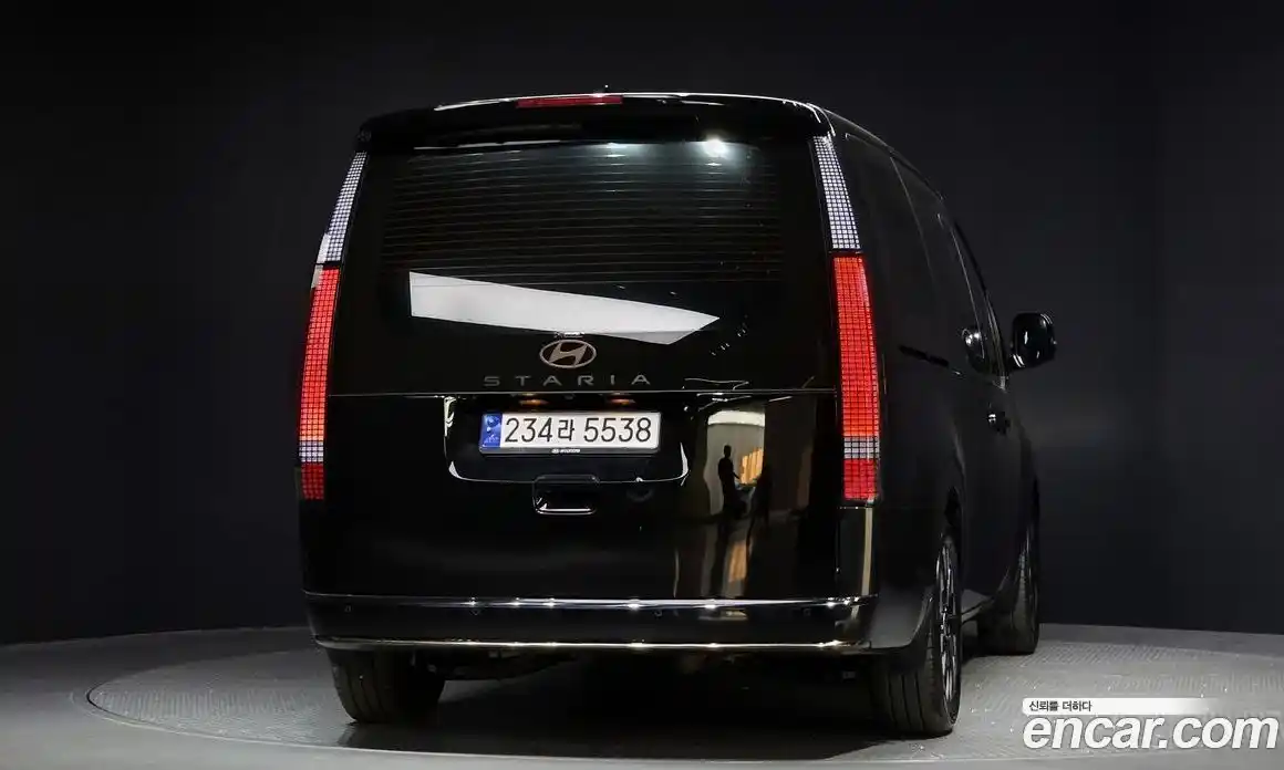 Hyundai Staria 2024 1.6 гидро в Москве № 1610632, фото 4