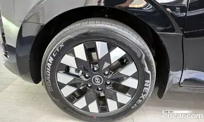 Hyundai Staria 2024 1.6 гидро в Москве № 1610632, миниатюра 5