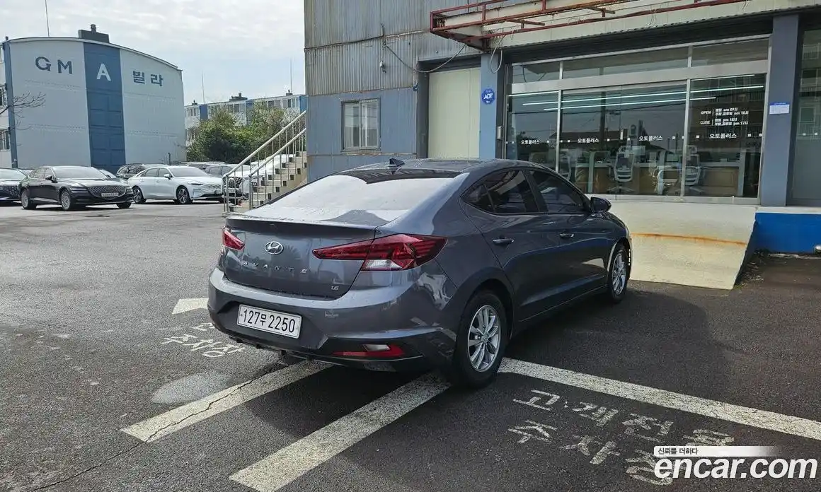 Hyundai Avante 2019 1.6 гидро в Москве № 1610656, фото 4