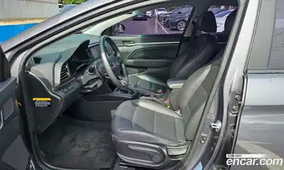 Hyundai Avante 2019 1.6 гидро в Москве № 1610656, миниатюра 7