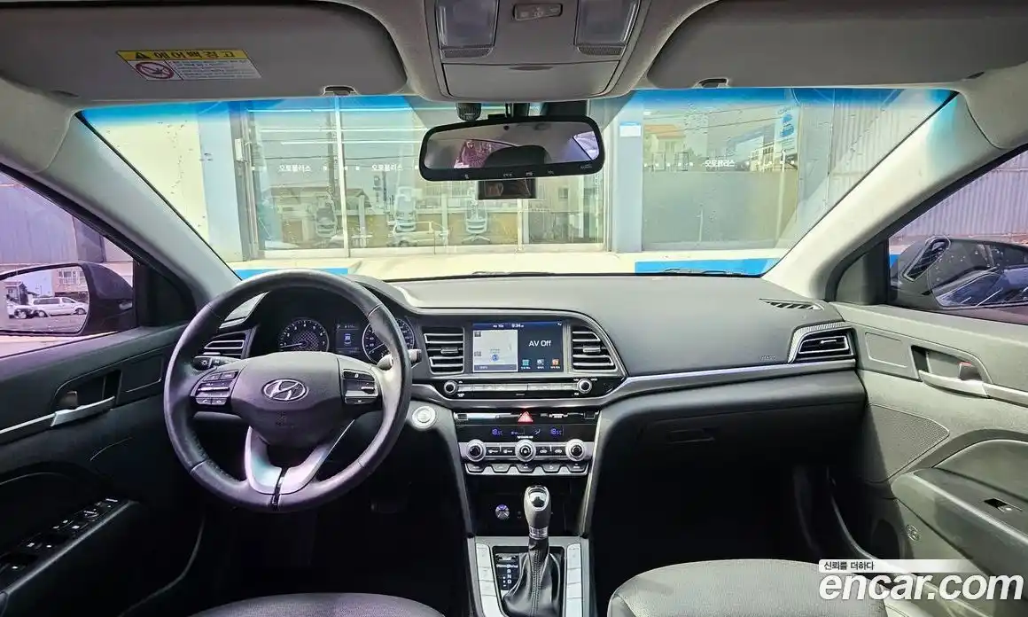 Hyundai Avante 2019 1.6 гидро в Москве № 1610656, фото 9