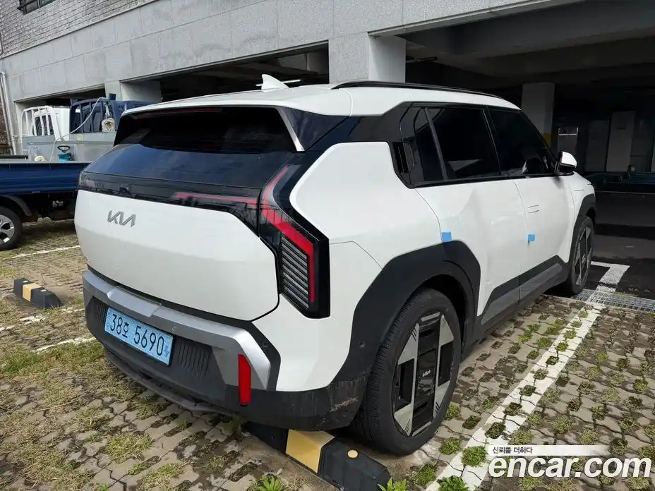 Kia EV3 2025 гидро в Москве № 1610989, фото 5