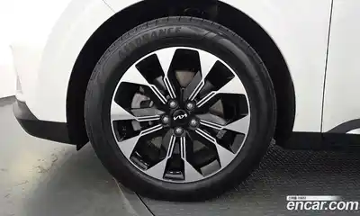 Kia Canival 2022 2.2 гидро в Москве № 1611484, миниатюра 5