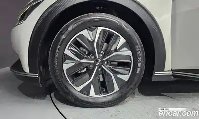 Kia EV6 2022 0.1 гидро в Москве № 1611696, миниатюра 5