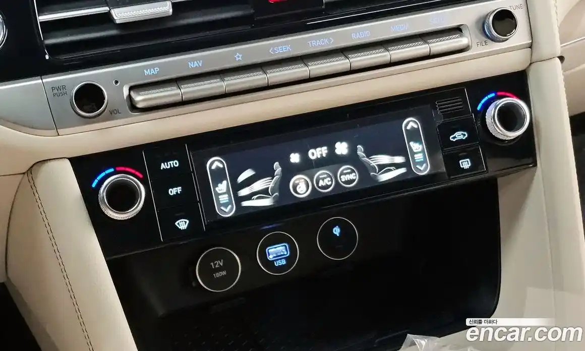 Genesis G70 2024 2.5 гидро в Москве № 1611824, фото 15