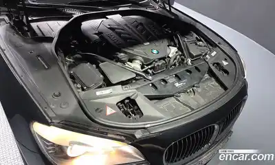 BMW 7-Series 2012 4.4 гидро в Москве № 1612033, миниатюра 6