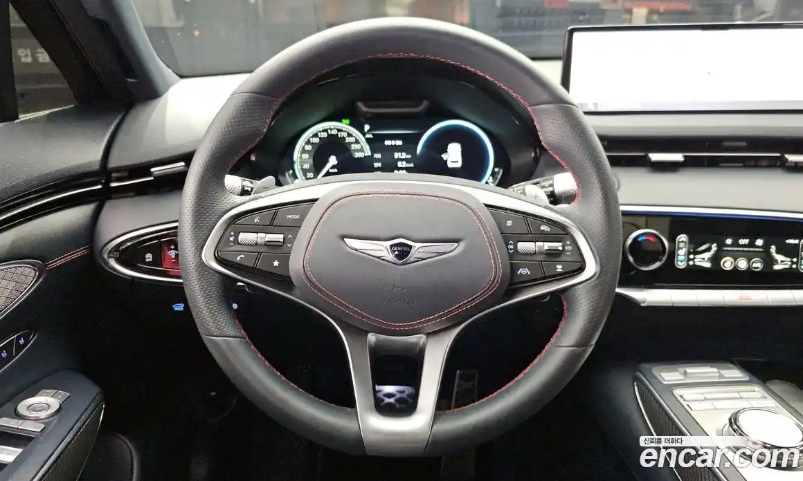 Genesis GV70 2023 2.5 гидро в Москве № 1612176, фото 13