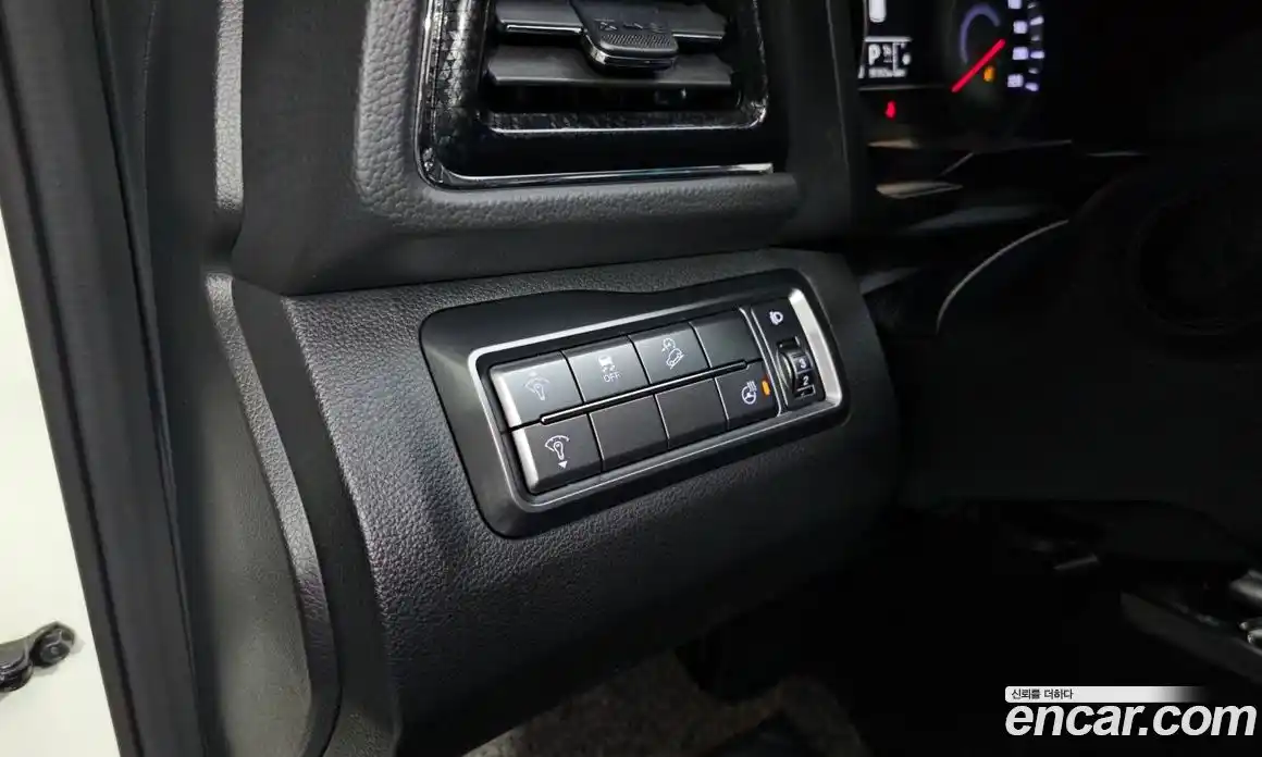 SsangYong TIBOLI 2019 1.5 гидро в Москве, фото 18