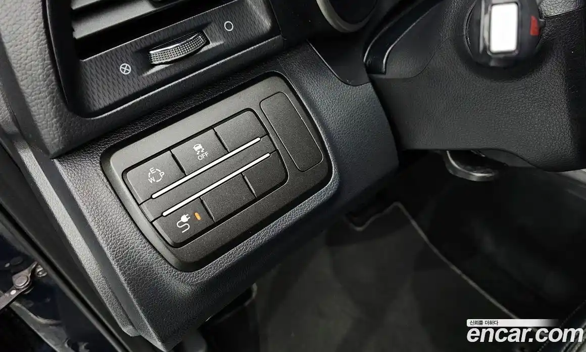 SsangYong TIBOLI 2016 1.6 гидро в Москве № 1613310, фото 13