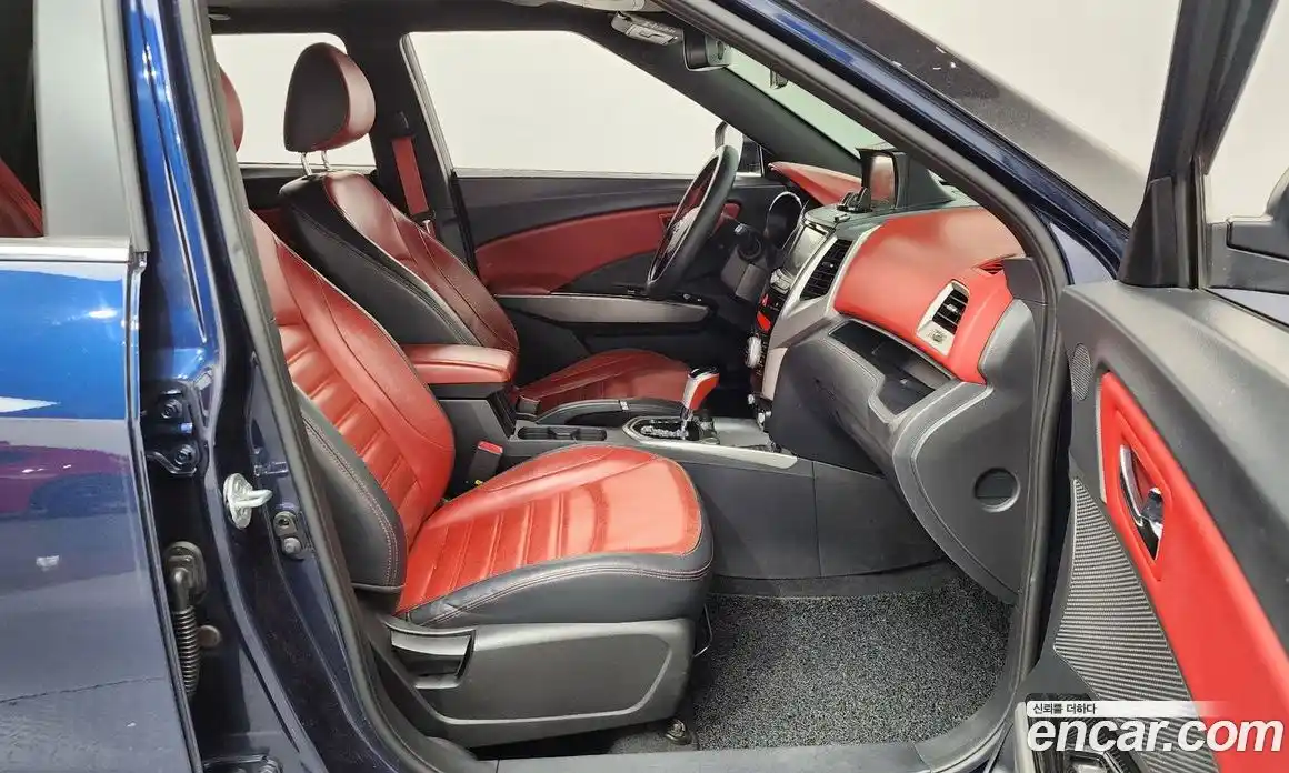 SsangYong TIBOLI 2015 1.6 гидро в Москве № 1613371, фото 11