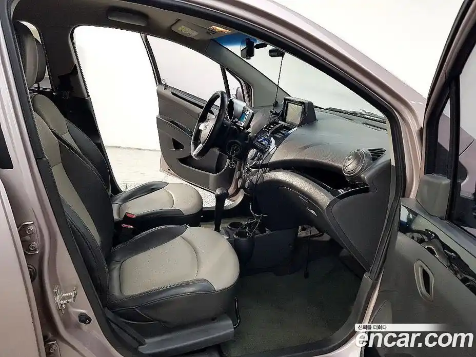 Chevrolet Matiz 2011 1.0 гидро в Москве № 1613795, фото 17