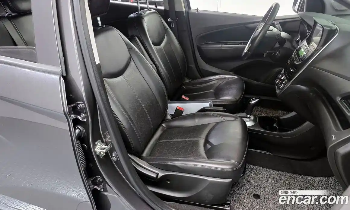 Chevrolet Spark 2016 1.0 гидро в Москве № 1613822, фото 11