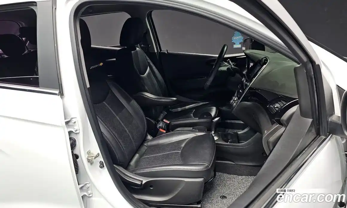 Chevrolet Spark 2016 1.0 гидро в Москве, фото 12