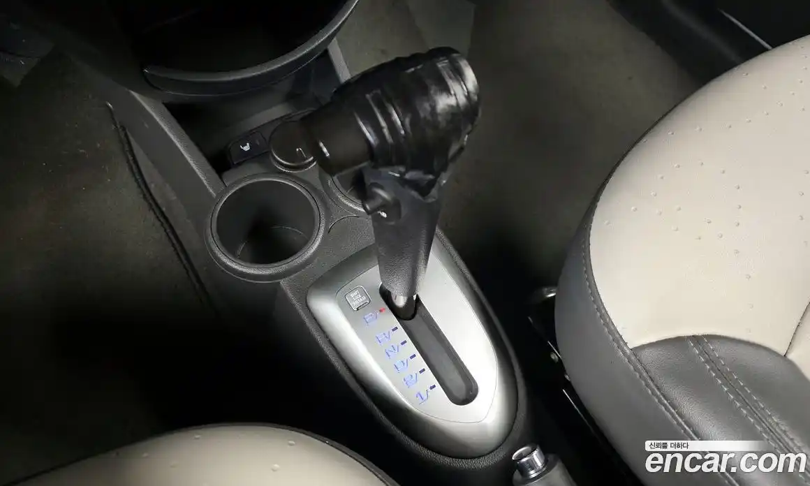 Chevrolet Spark 2012 1.0 гидро в Москве № 1614338, фото 9
