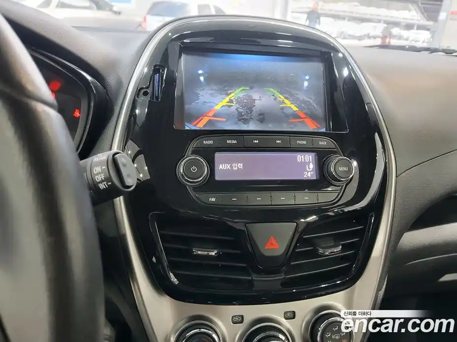Chevrolet Spark 2016 1.0 гидро в Москве, фото 18