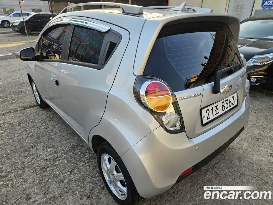 Chevrolet Spark 2011 1.0 гидро в Москве № 1614975, фото 4