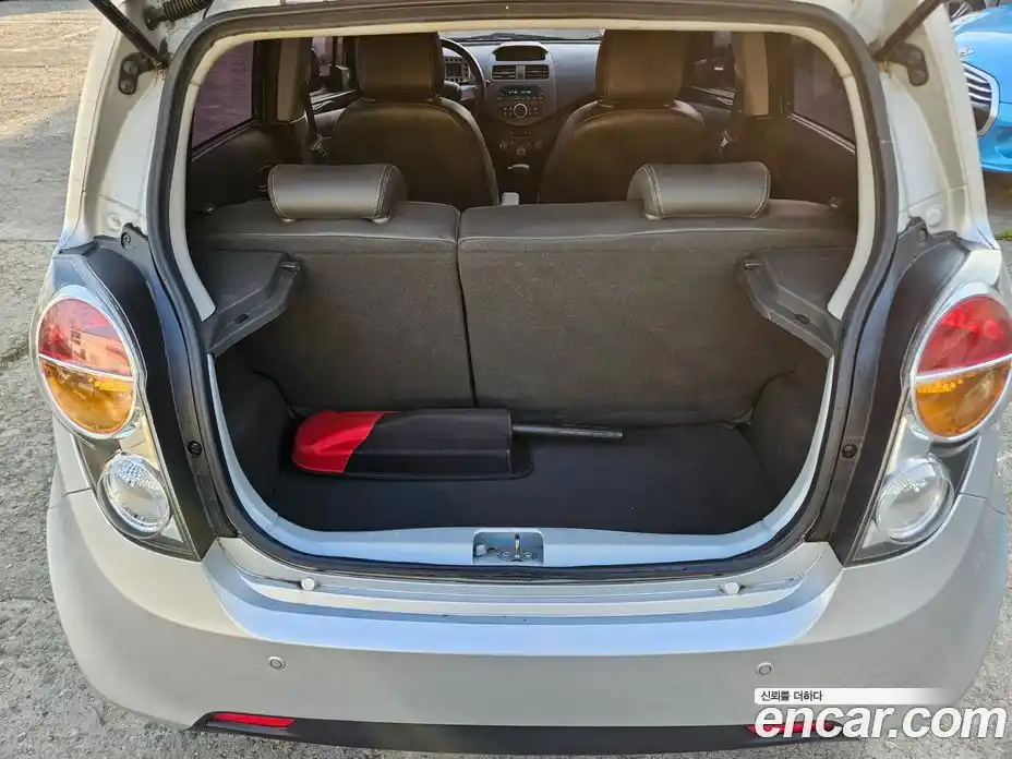 Chevrolet Spark 2011 1.0 гидро в Москве № 1614975, фото 10