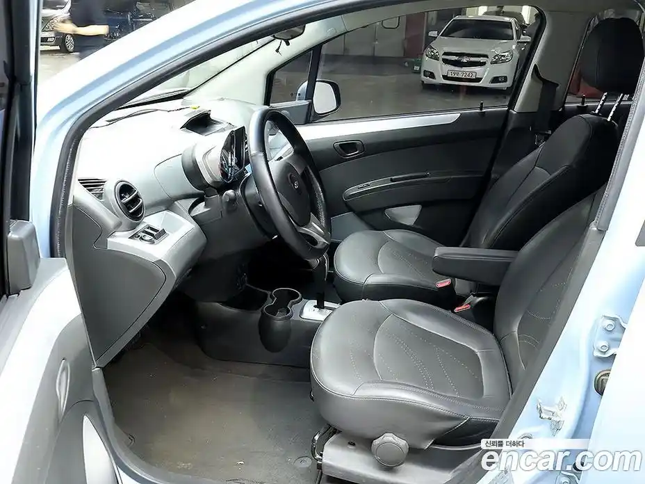 Chevrolet Spark 2015 1.0 гидро в Москве № 1615011, фото 11