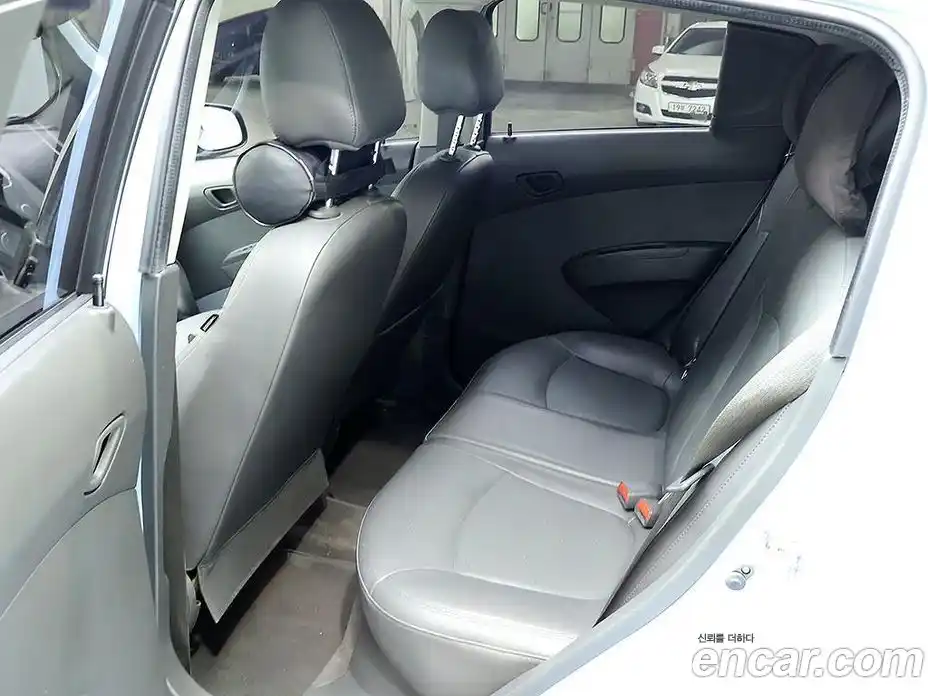 Chevrolet Spark 2015 1.0 гидро в Москве № 1615011, фото 12